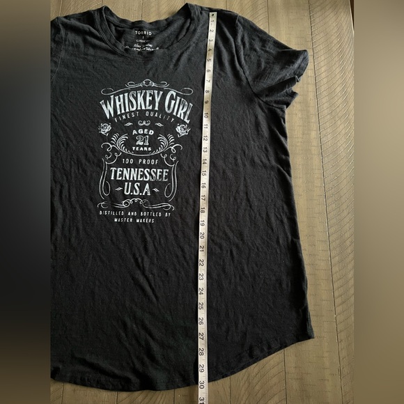 TORRID Whiskey Girl Classic Fit Black Crew Top - Picture 5 of 6